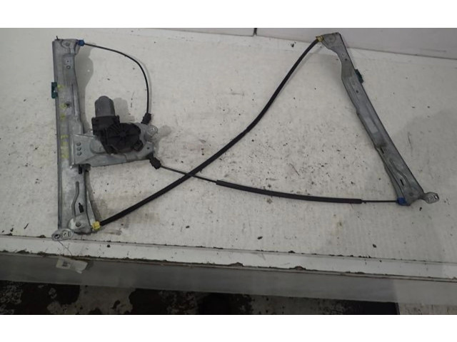 Передний комплект электрического механизма для подъема окна       Renault Clio III  2005 - 2012 года   