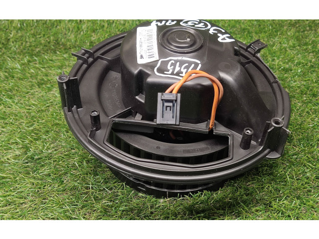 Вентилятор печки    5Q1819021B, T018602MH   Audi A3 S3 8V