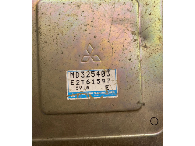 Блок управления двигателя MD325403, E2T61597   Mitsubishi Space Runner