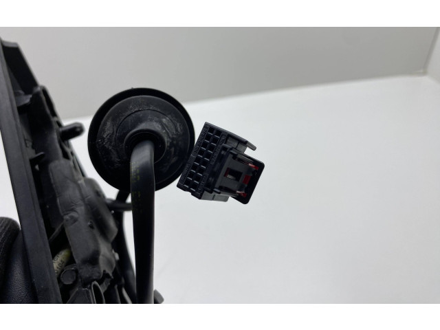 Зеркало электрическое Audi Q3 8U 2011 - 2016 года