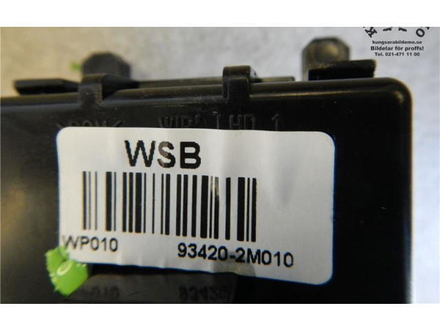 Блок управления 954001C302 Hyundai Getz