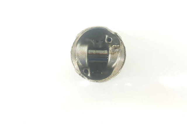 Píst 11258580515 BMW 5 F10 F11 2.0