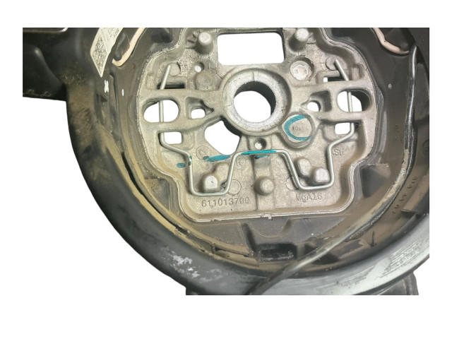 Руль Audi A1 2010 - 2018 года 8X0880201A, 611013700