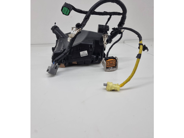 Блок предохранителей 91212J7920 KIA Ceed