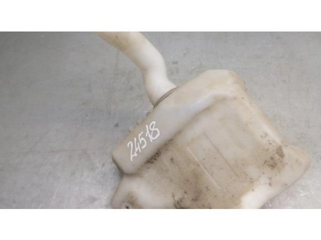 Бачок оконной жидкости