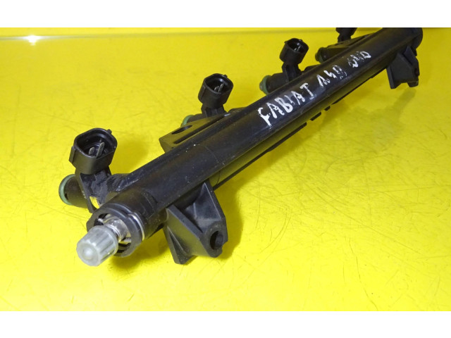 Топливная рампа 036906031AG, 036133320   Skoda Fabia Mk2 (5J)  