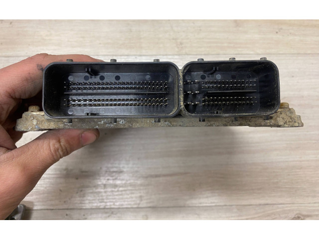 Блок управления двигателем Блок управления 98025828, 8980258287   Opel Meriva A