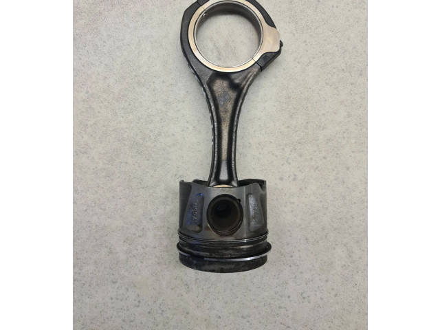 Поршень с шатуном 8340e Jeep Grand Cherokee (WK)