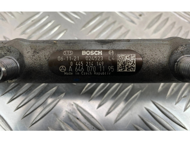 Vstřikovací lišta A6460701195, 0445214149 Mercedes-Benz C W203 OM 646.963