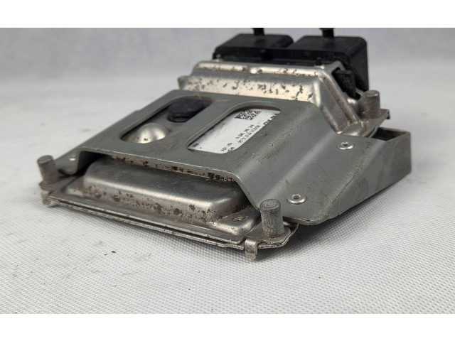 Блок управления двигателя 04C907309N, ME17524 Skoda Citigo