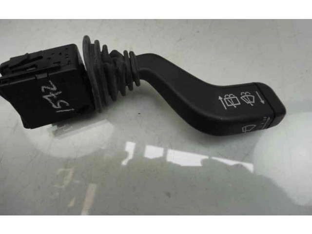 Ручка стеклоочистителей 09185417 Opel Meriva A