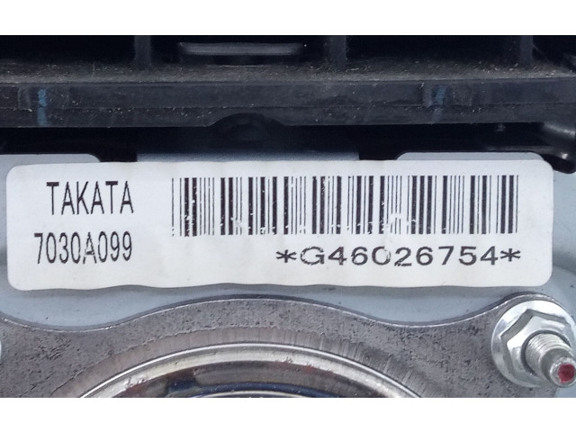 Подушка безопасности водителя G46026754, 7030A099 Mitsubishi Montero