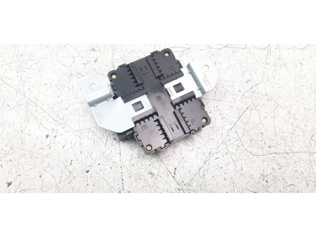 Блок управления 8750036000   SsangYong Rexton