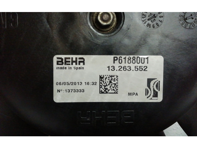 Вентилятор радиатора 51878035 Fiat Grande Punto 1.2