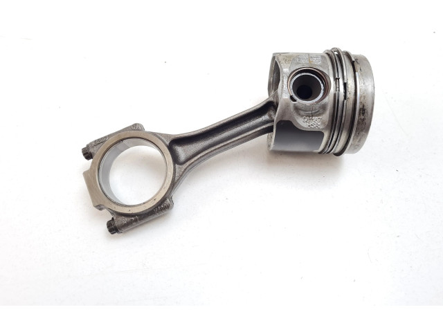  Поршень с шатуном  081187, 038J  Volkswagen PASSAT B6  