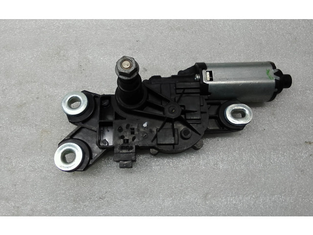 Моторчик заднего дворника 31290787, W000023200    Volvo V70