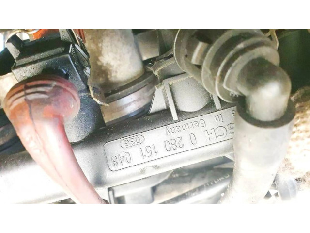 Топливная рампа 0280151048 Alfa Romeo 166