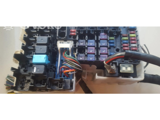 Pojistková skříňka 71515642, 7151-5642 Mazda 5 2006