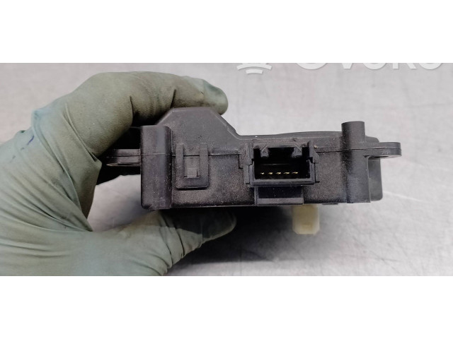 Přístrojová deska Toyota Land Cruiser (J200) 2015 0638000172, DENSO