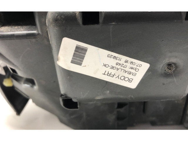 Блок предохранителей Opel Meriva B