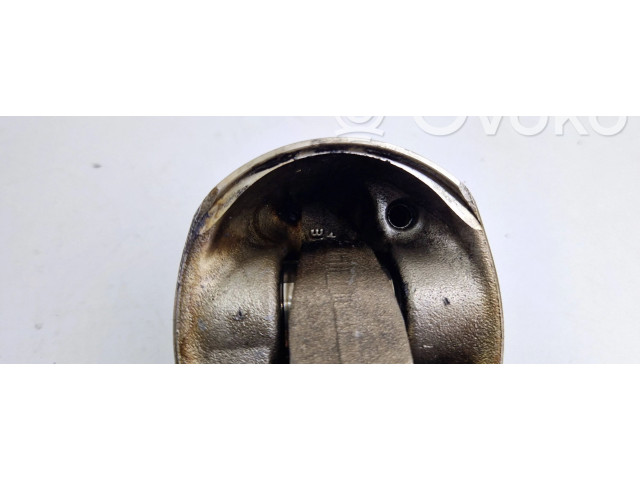  Поршень с шатуном N47C20A N47C20A, N47  Mini Cooper Countryman R60  