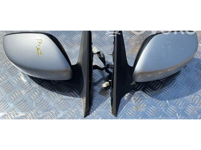 Zpětné zrcátko  Infiniti G37 2010  INFINITIG37  