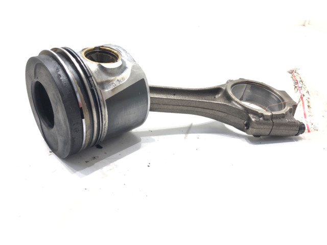 Масляный насос   BKC  Skoda Octavia Mk2 (1Z) 