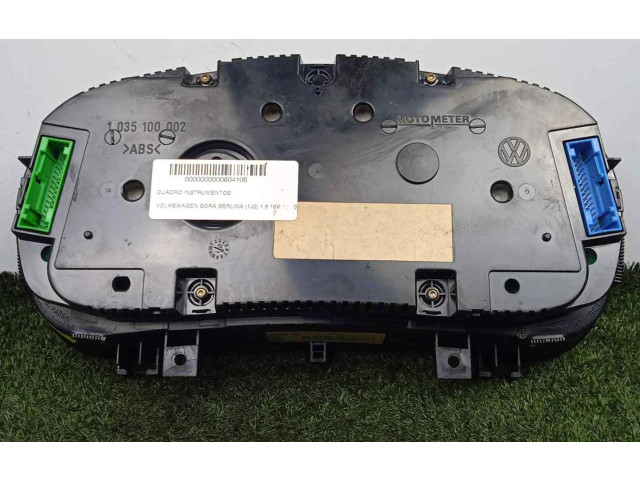 Přístrojová deska Volkswagen Bora 2001 CON.TARA