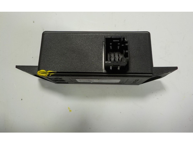 Блок управления 9828517980, 9828517980   Peugeot 2008 II