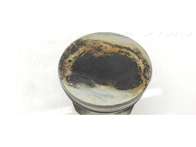 Píst 12006AC480, 12006AB480 Subaru Outback pro benzínový motor 3.0 EZ30DNXCBX