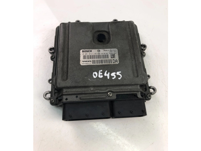 Блок управления двигателя 30729826A, 0281012103   Volvo V70