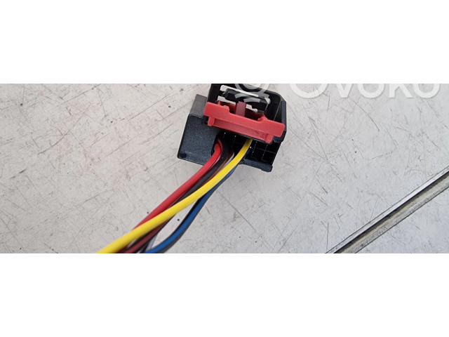 Зеркало электрическое Audi Q2 - - года