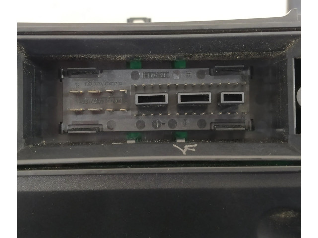 Панель приборов 1T0920863A Volkswagen Caddy