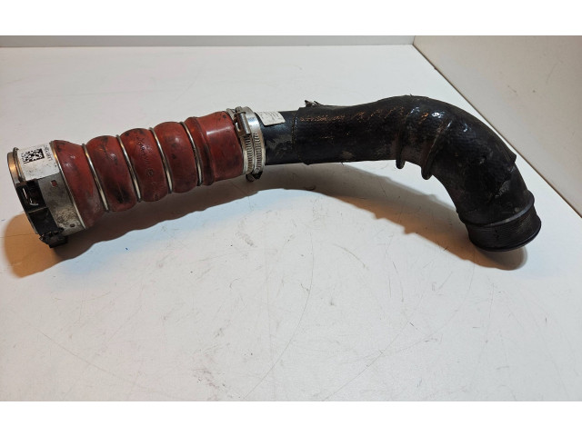 Интеркулер  8675264, F1015865209   BMW 1 F40 