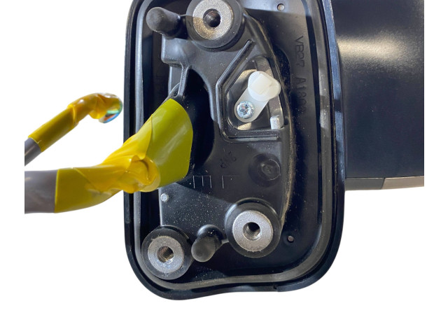 Зеркало электрическое        Subaru Forester SK  2018 -  года   