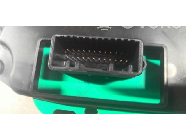 Панель приборов 248100265R Dacia Duster