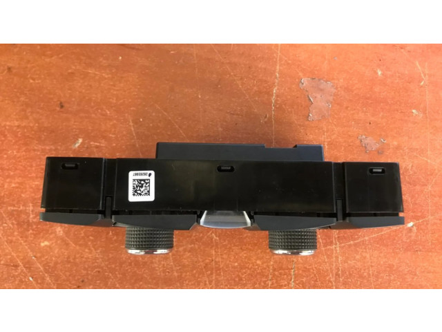 Блок управления климат-контролем 13343707 Opel Meriva B