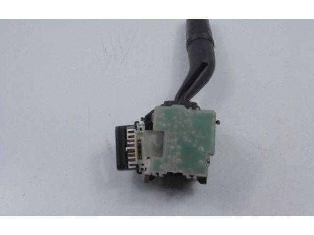 Переключатель дворников Mazda MPV II LW