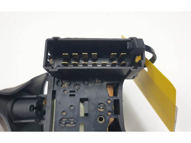 Ручка стеклоочистителей 8200792584   Dacia Sandero