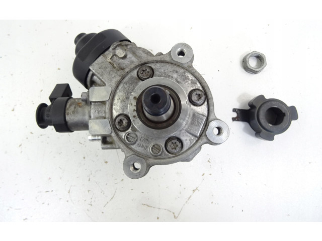 Топливный насос    04L130755D   Seat Leon (5F)