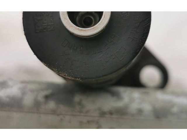 Vstřikovač 0445110255 Volvo S40