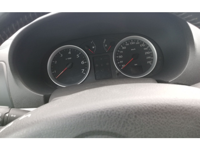 Přístrojová deska Renault Thalia II 2009