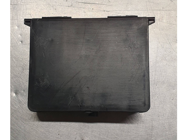 Блок управления 9832228080, E172640   Peugeot Partner III