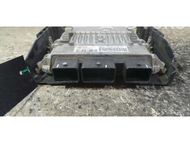 Блок управления двигателя 9660300280, 5WS40285C-T   Citroen C3