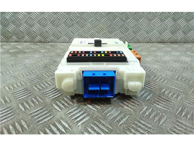 Pojistková skříňka 30765624AE, 30765624AE Volvo XC60 2009