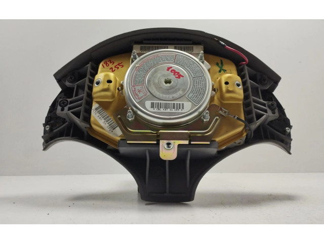 Подушка безопасности водителя P0GP43SC3 Chrysler Voyager