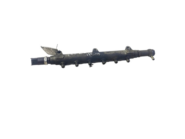 Топливная рампа 8658252, 002386L1 Volvo V70