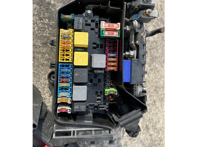   Pojistková skříňka A2465400182, A0009828323   Mercedes-Benz GLA W156 2016