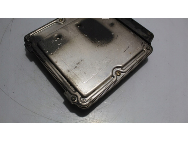 Блок управления двигателем ECU