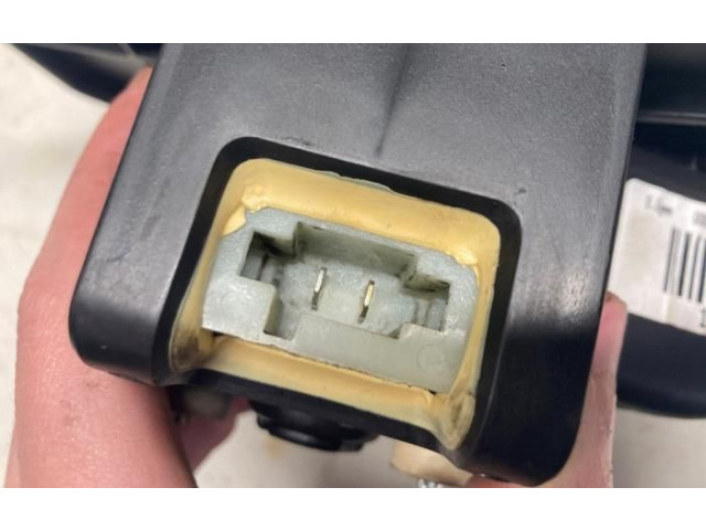 Вентилятор печки    181428100   Peugeot Partner